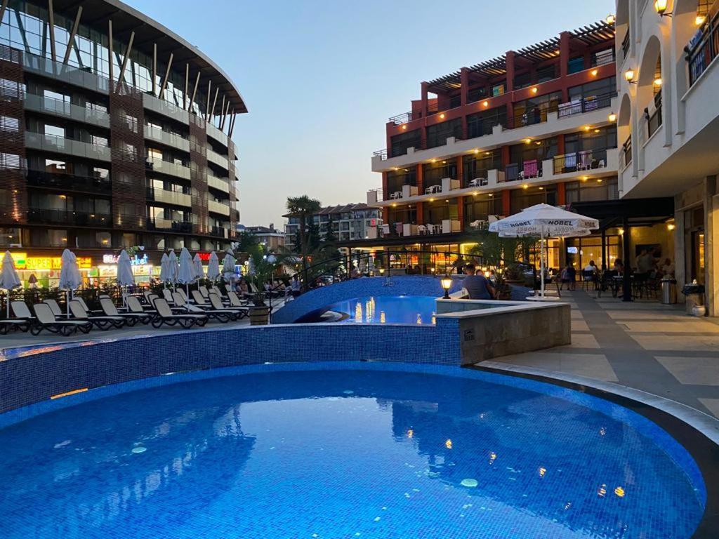 Nobel Private Vip Apartments Sunny Beach Esterno foto